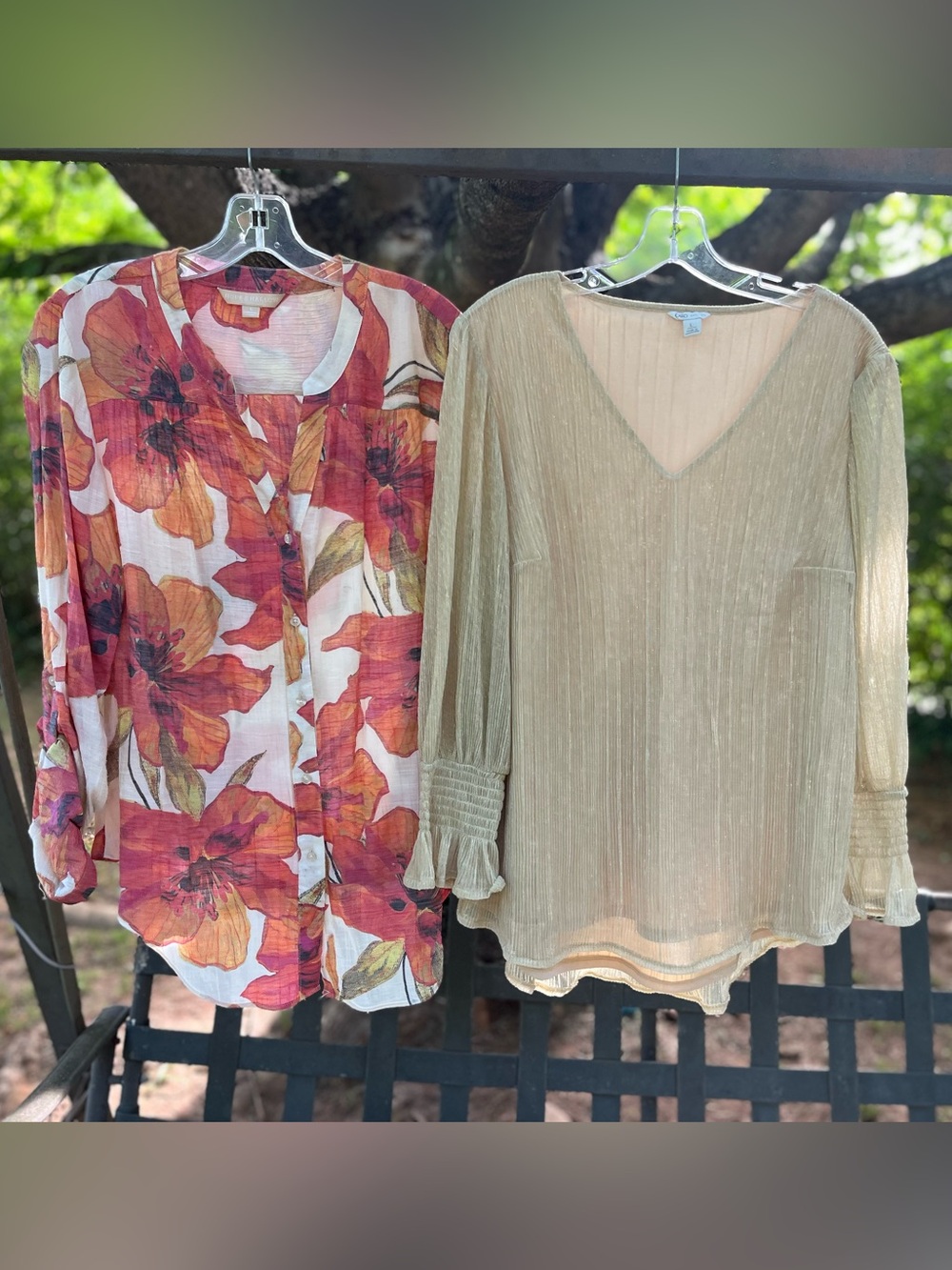 Women’s L Shirt Bundle Hope and Harlow and. Cato